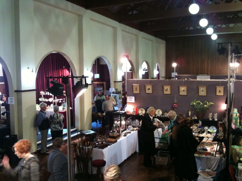 Geelong Antique Fair 2010