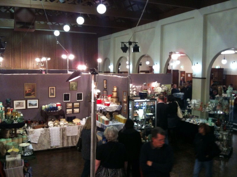 Geelong Antique Fair 2010