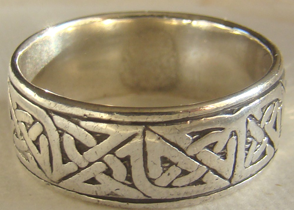 Celtic Knot Lover's Ring