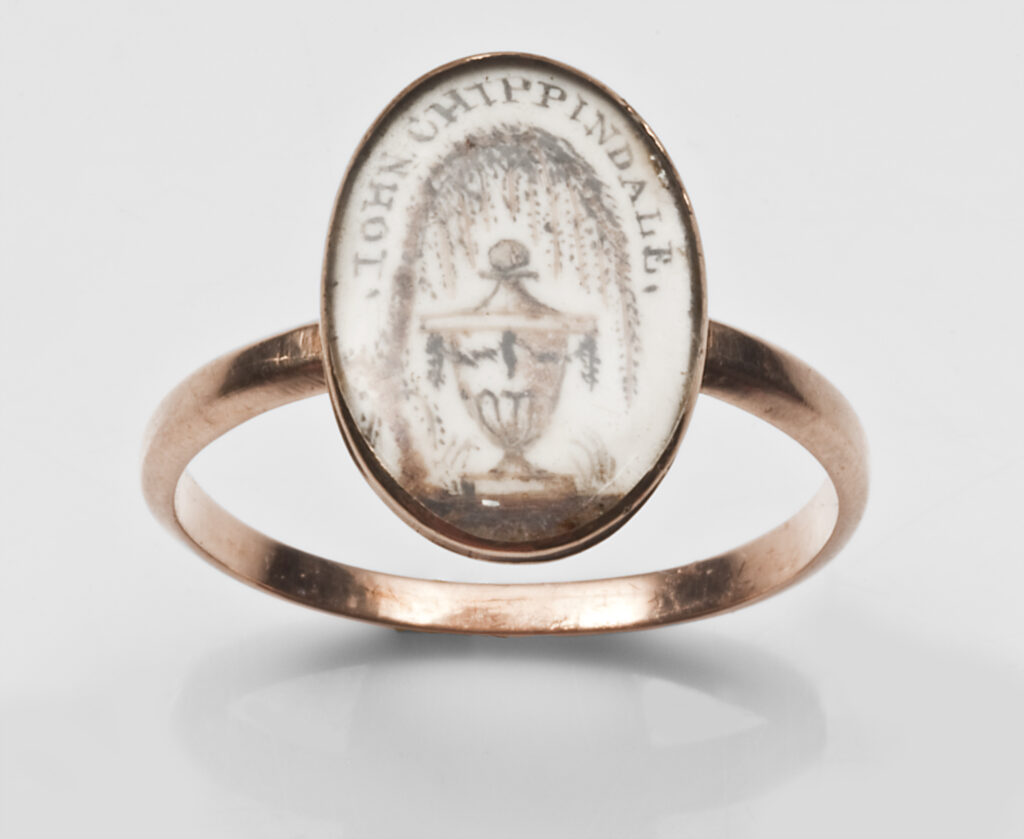 John Chippendale mourning ring, featuring the urn and willow design c.1780.