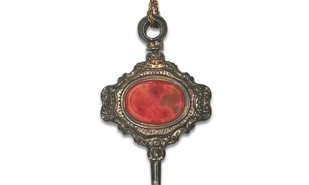 19th century pocket watch key closed with agate exterior. Courtesy Mark Mays.