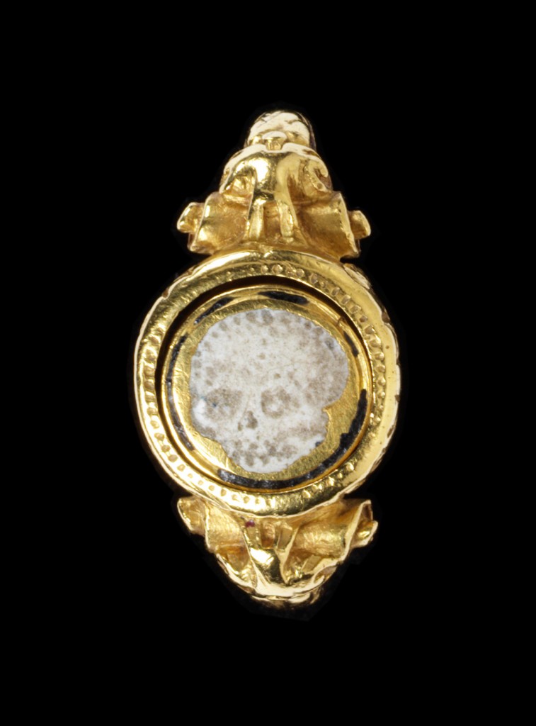 English Memento Mori Ring, c.1600. Image courtesy of the V&A Museum.