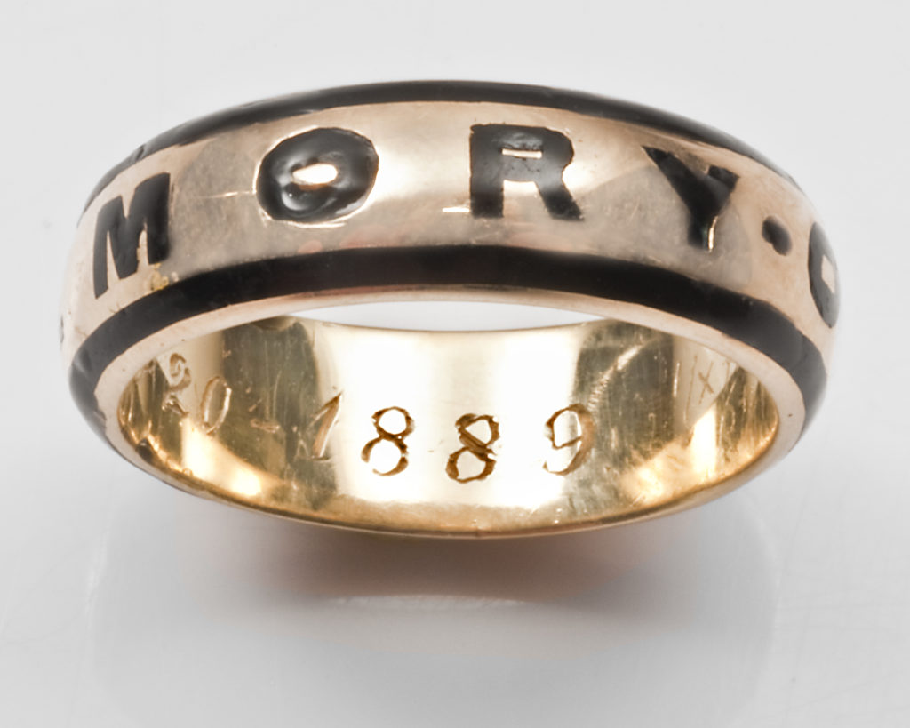 "IN MEMORY OF" black enamel ring, 1889.