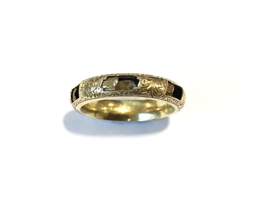 Late 19th century opening mourning ring. Compartment. Courtesy: @inezstodel_jewelry