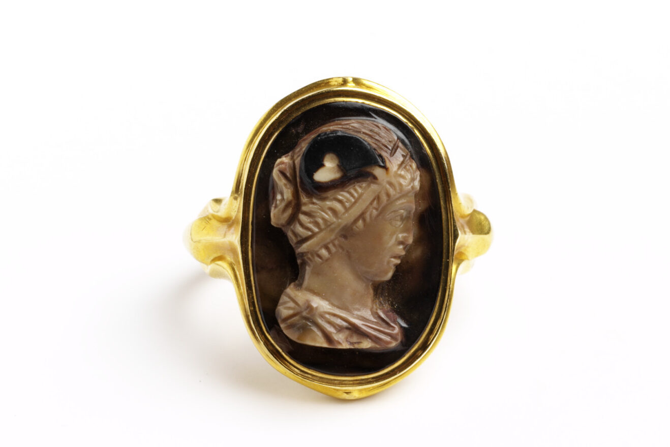 1800, Italian Psyche Cameo