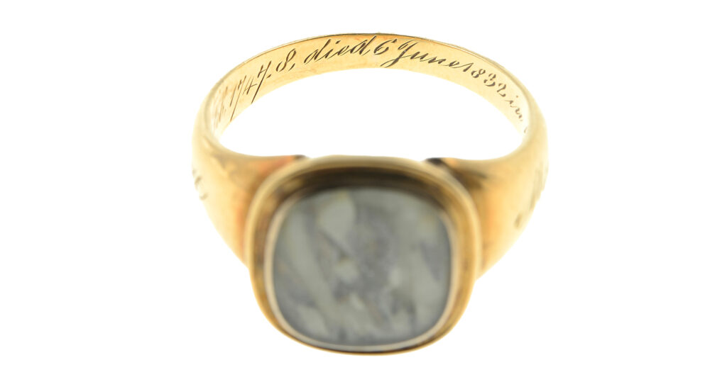 Jeremy Bentham (1748 to 1832) mourning ring, with the remains of a silhouette under the bezel and woven hair in the reverse. Gifted to Dr Neil Arnott.